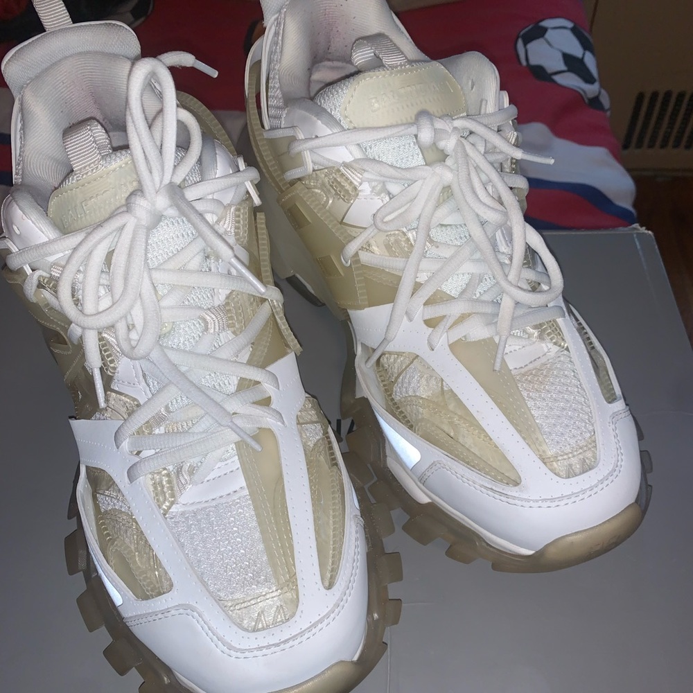 Balenciagas Clear Sole